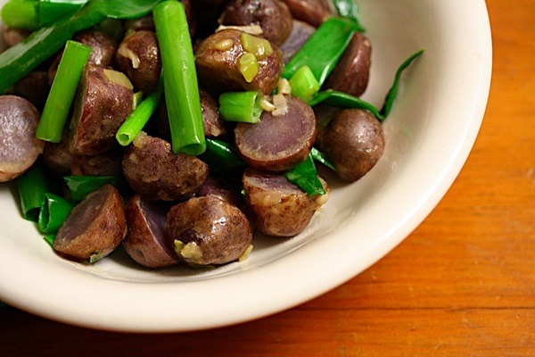 Blue Potato Salad Recipe with Sherry Vinaigrette | Vegan, Vegetarian, Gluten-Free, Healthy Simple Side Dish