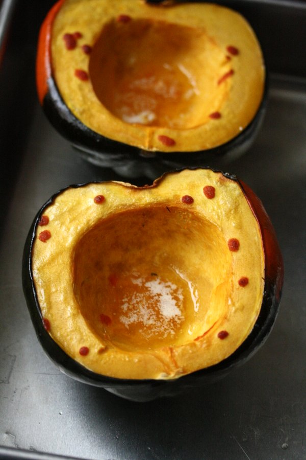 Baked Acorn Squash with Maple-Siracha Glaze