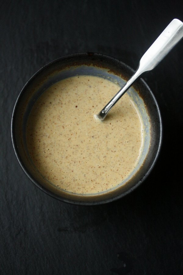 Juice Press Almond-Sesame Noodles with Kelp Pasta and Almond Butter Tamari Sauce | Healthy, Vegan, Raw, Gluten-Free