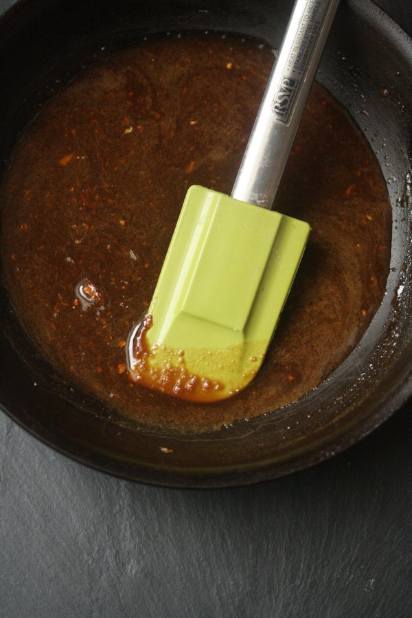 Easy Teriyaki Sauce Marinade - this is so great with chicken skewers on the grill. 
