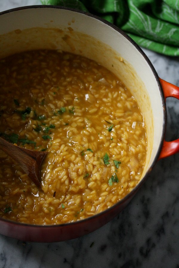 Quick Easy Pumpkin Risotto - the best meal idea if you're looking for something healthy and vegan!