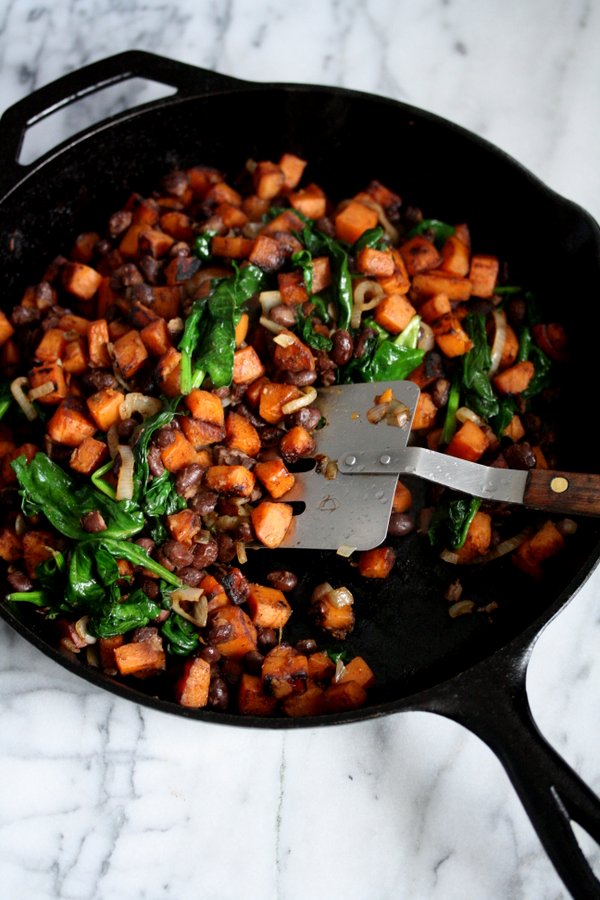 Mexican Sweet Potatoes | Healthy Sweet Potato Hash Recipe with Mexican Spices, Black Beans, Spinach and Shallots