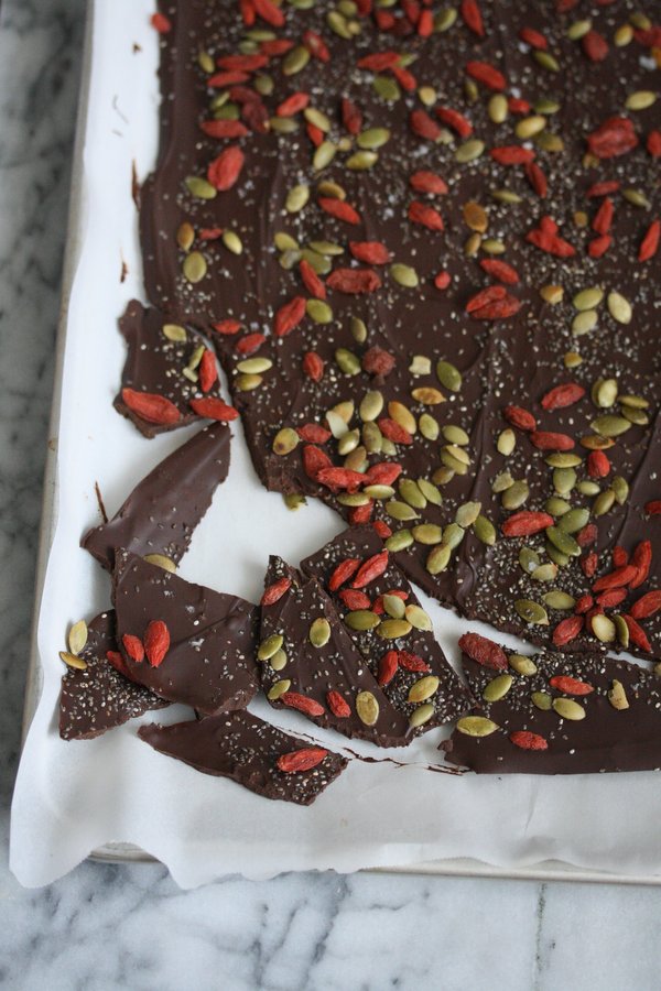 Beauty Bark! A Quick and Easy Dark Chocolate Bark Recipe with Chia Seeds, Pumpkin Seeds (Pepitas) and Goji Berries | A Great Healthy Snack or Dessert!