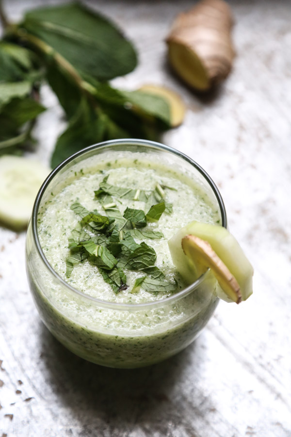 Tropical Pineapple Smoothie Recipe with Ginger, Mint, Cucumber and Coconut Water | Healthy Smoothies