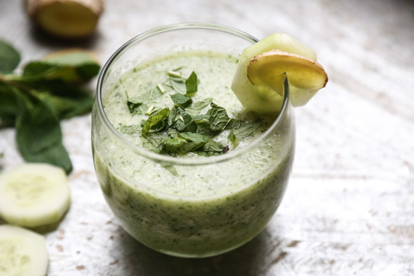 Tropical Pineapple Smoothie Recipe with Ginger, Mint, Cucumber and Coconut Water | Healthy Smoothies