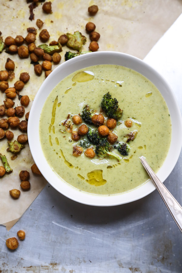 Creamy Vegan Broccoli Soup Recipe with Curried Chickpeas | Easy, healthy, gluten-free - no cheese! | www.feedmephoebe.com