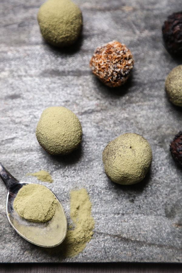 Gluten-Free Vegan Chocolate Truffles with Matcha Green Tea | Heathy Dark Chocolate Dessert Recipes 