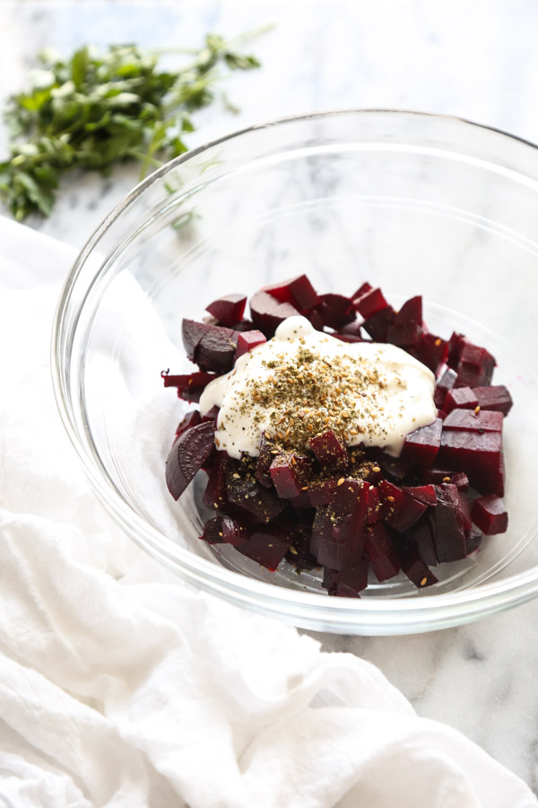 5-Ingredient Za'atar Roasted Beet Toasts | A Quick and Easy Roasted Beet Recipe | www.feedmephoebe.com