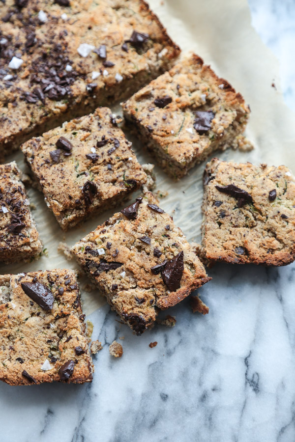 Paleo Vegan Zucchini Bread Recipe with Chocolate Chunks | Made #GlutenFree with Almond Flour, Naturally Sweetened with Banana and Maple Syrup | Feed Me Phoebe