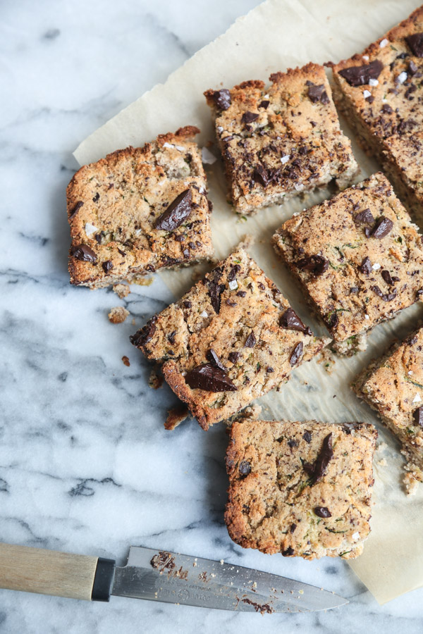 Paleo Vegan Zucchini Bread Recipe with Chocolate Chunks | Made #GlutenFree with Almond Flour, Naturally Sweetened with Banana and Maple Syrup | Feed Me Phoebe