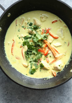 Thai Green Curry Chicken Recipe in a Wok