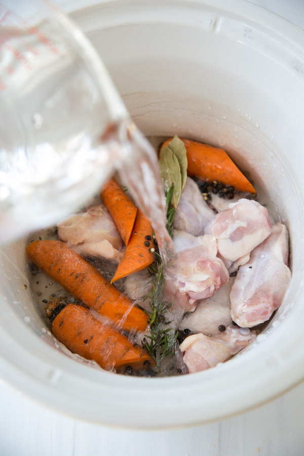 Gut healing low FODMAP chicken broth for soup recipe