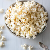 5-Minute Buttery Low FODMAP Popcorn